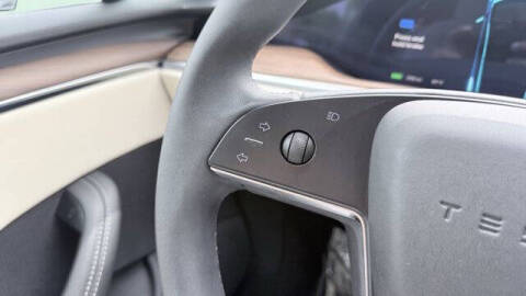 2023 Tesla Model S Standard Range
