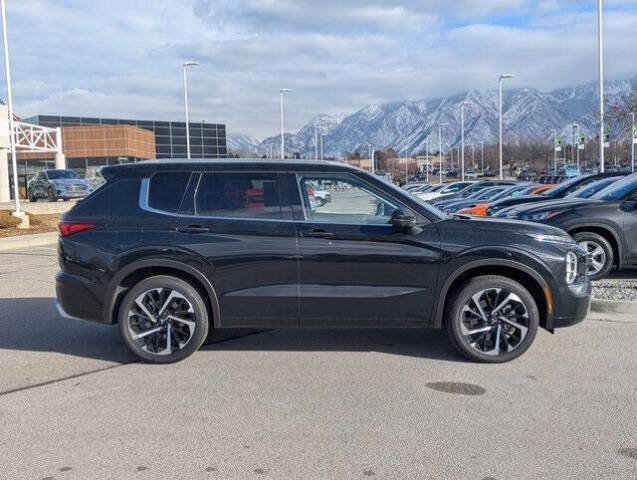 2024 Mitsubishi Outlander for sale at Axio Auto Boise in Boise, ID