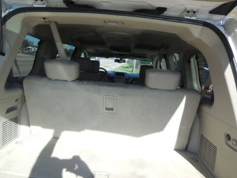 2004 Infiniti QX56