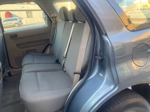 2011 Ford Escape XLS