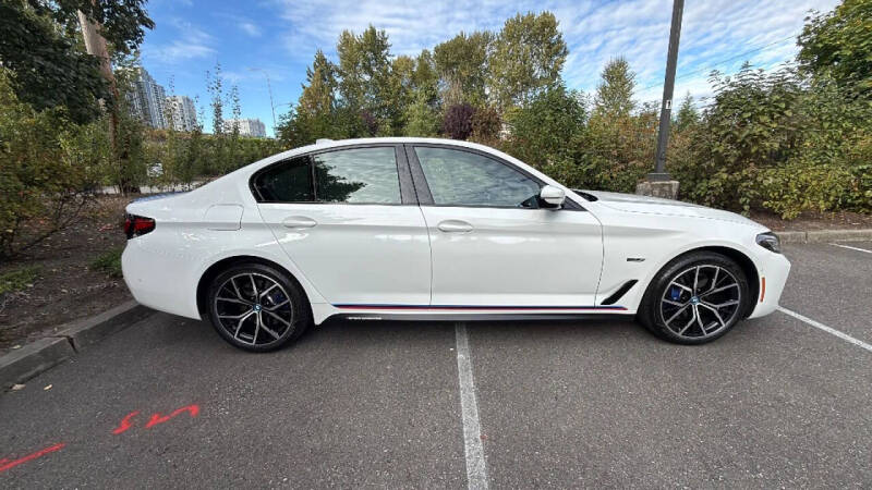 2022 BMW 5 Series 530e xDrive