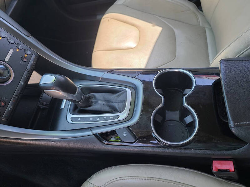 2016 Ford Fusion Titanium