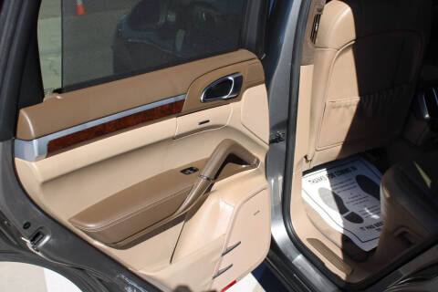 2011 Porsche Cayenne Turbo