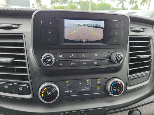 2025 Ford Transit