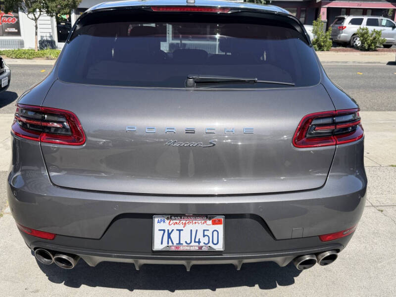 2015 Porsche Macan S