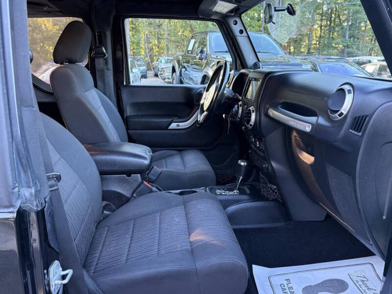 2012 Jeep Wrangler Sahara