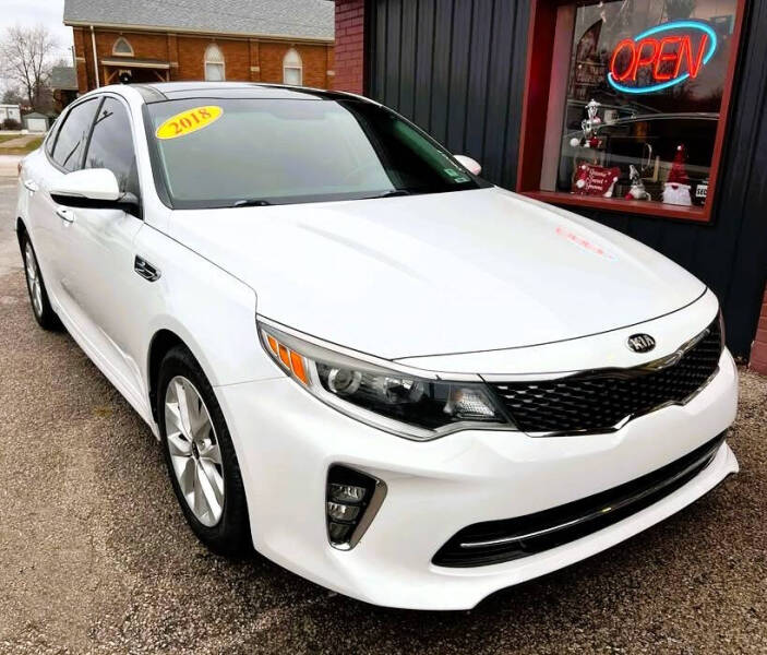 2018 Kia Optima S's photo
