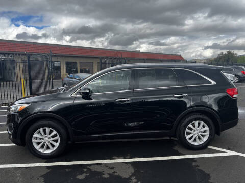 2018 Kia Sorento for sale at CAR EZ MOTORS in Riverside CA