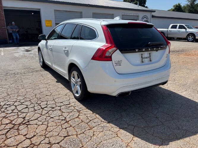 2015 Volvo V60 T5 Premier Plus