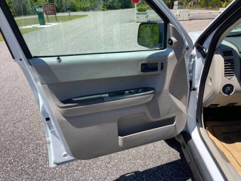 2009 Ford Escape XLS