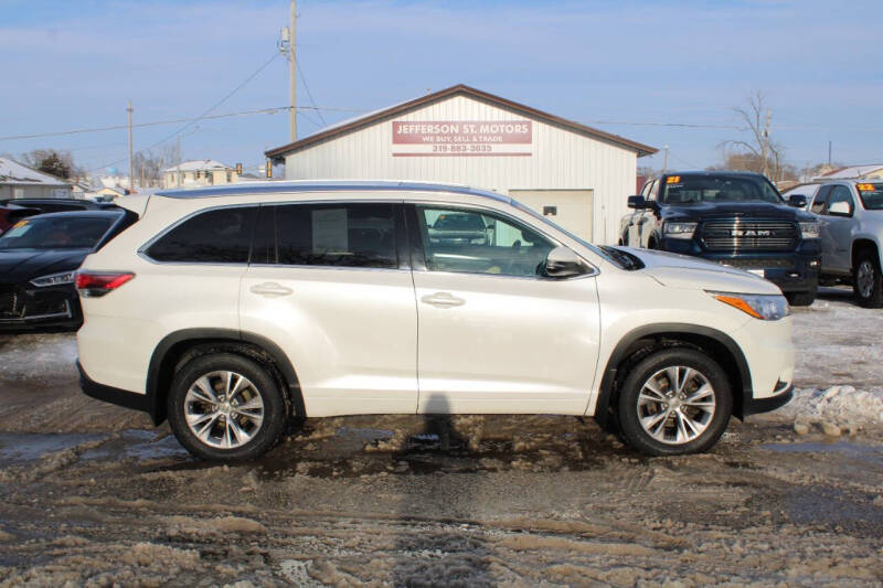 2015 Toyota Highlander XLE's photo