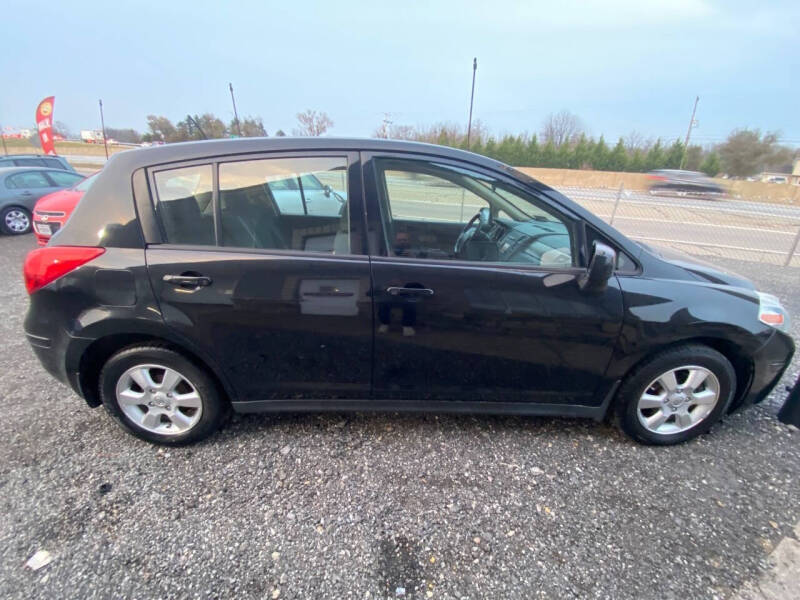 2012 Nissan Versa 1.8 SL
