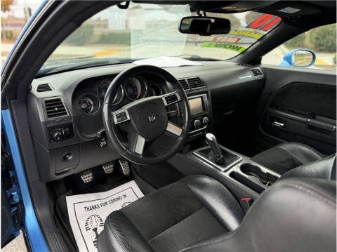 2010 Dodge Challenger SRT8