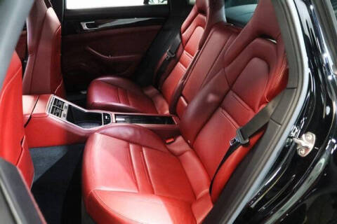 2018 Porsche Panamera 4S