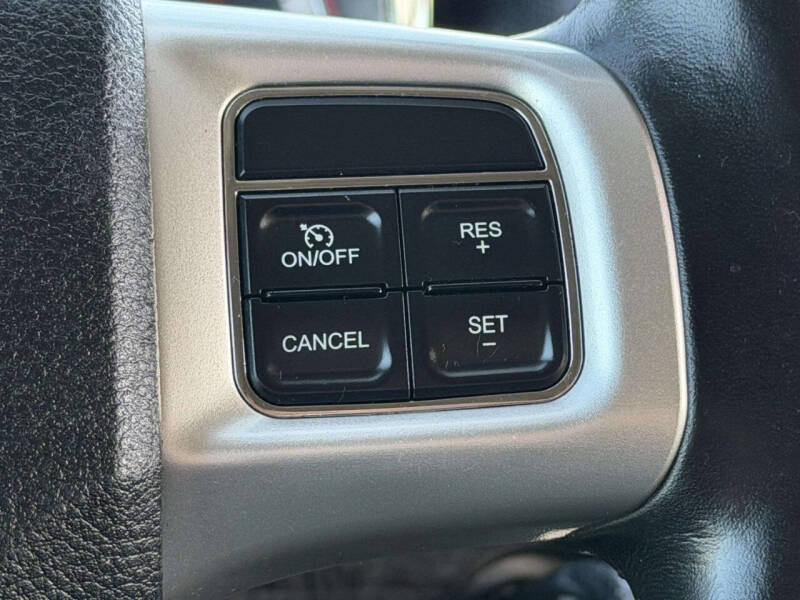 2011 Dodge Grand Caravan Crew