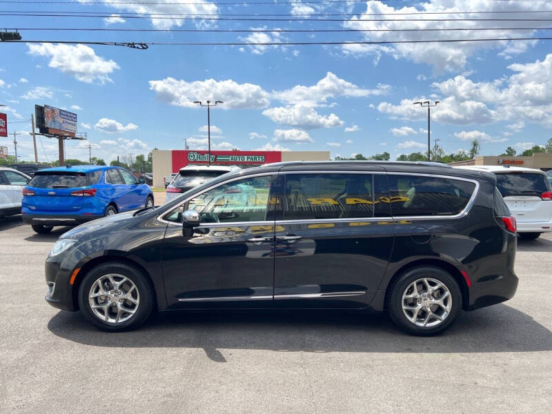 2017 Chrysler Pacifica Limited