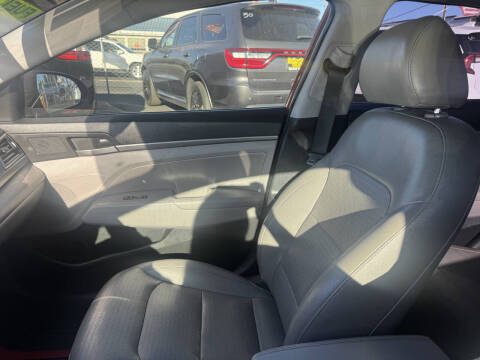 2017 Hyundai Elantra Limited