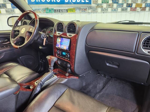 Gray 2009 GMC Envoy Denali 4x4 Denali 4dr SUV 2