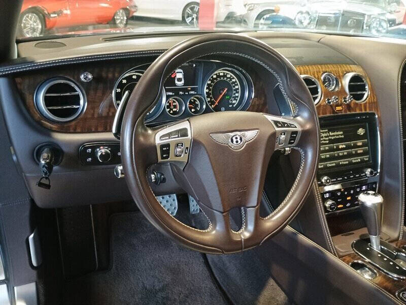 2017 Bentley Continental 22