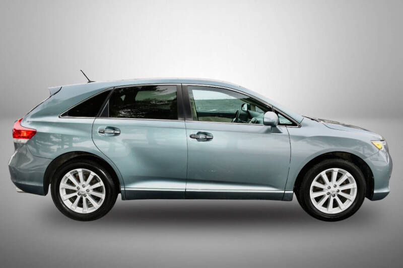 2011 Toyota Venza AWD 4cyl