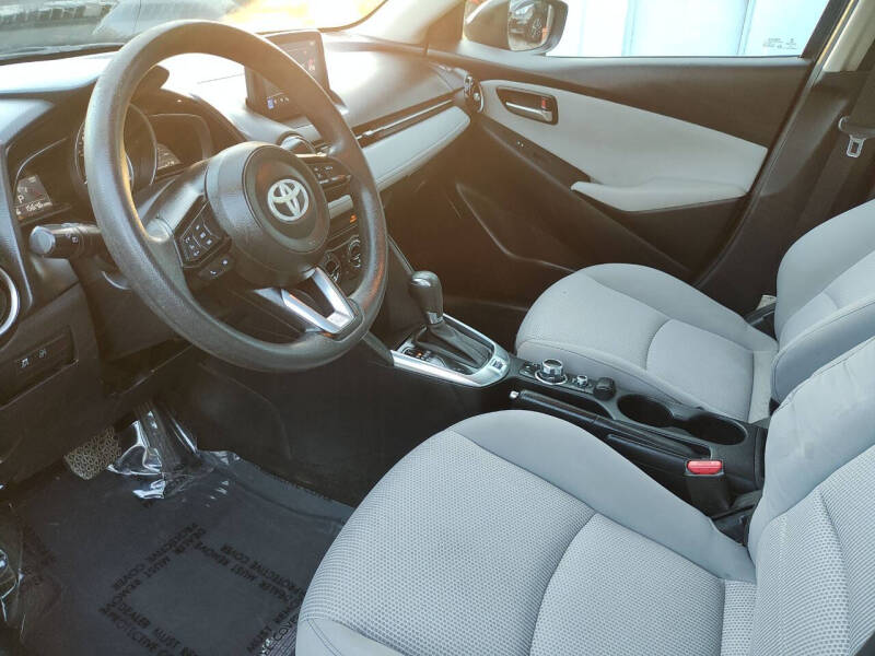 2019 Toyota Yaris LE