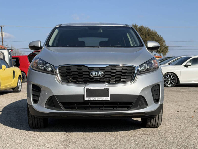 2019 Kia Sorento LX