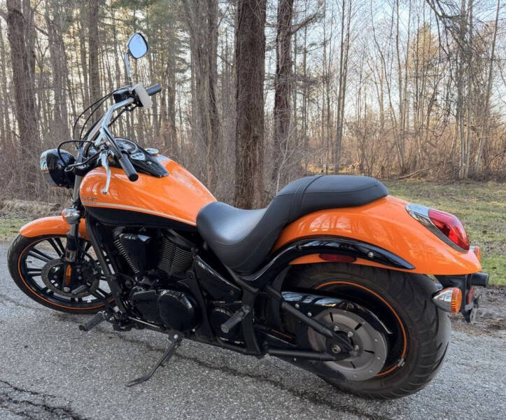 2021 Kawasaki Vulcan 900 Custom