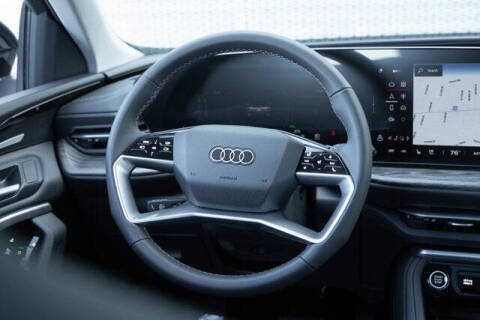 2025 Audi Q5 quattro Premium Plus TFSI