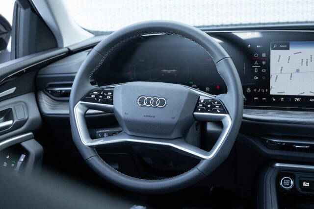 2025 Audi Q5 quattro Premium Plus TFSI