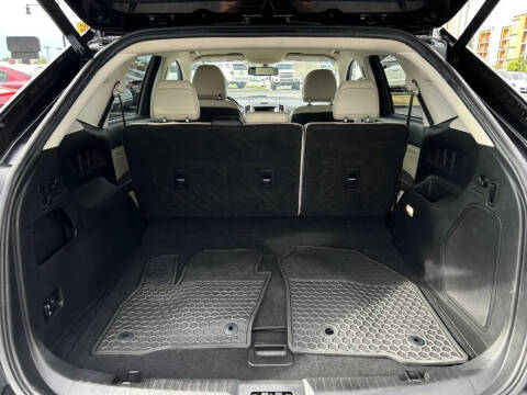 2018 Ford Edge Titanium