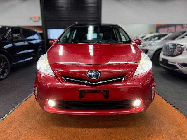 2012 Toyota Prius v Five
