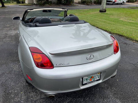 2002 Lexus SC 430