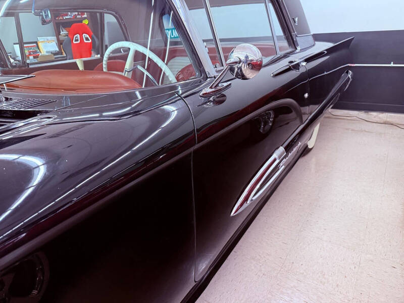 1959 Ford Thunderbird