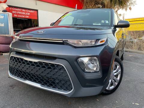 2020 Kia Soul for sale at Latinos Motor of East Colonial in Orlando FL