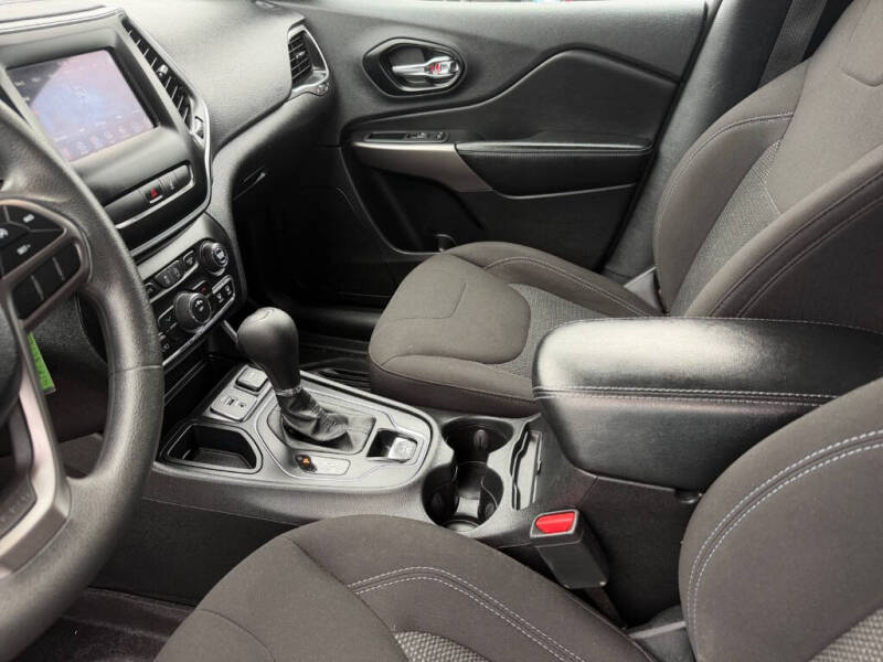 2021 Jeep Cherokee Latitude
