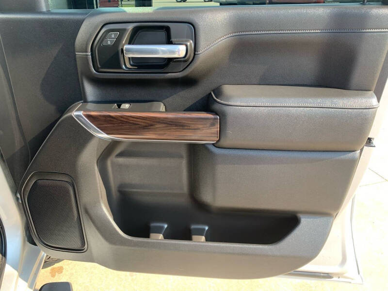 2022 GMC Sierra 2500HD SLT