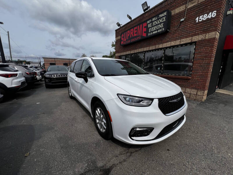 2024 Chrysler Pacifica Touring L