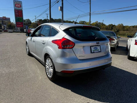 2018 Ford Focus Titanium