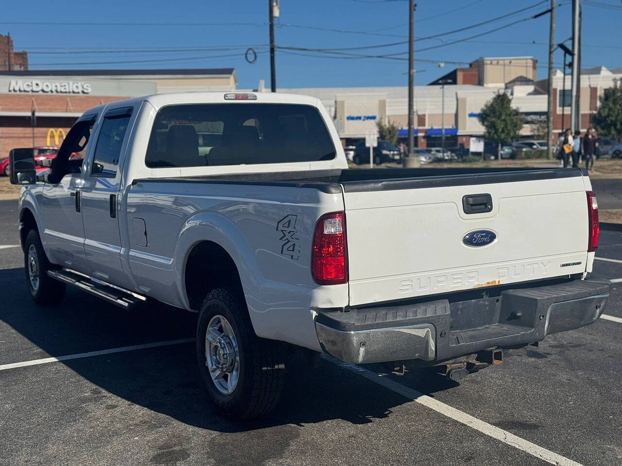 2015 Ford F-350 Super Duty Platinum photo 10