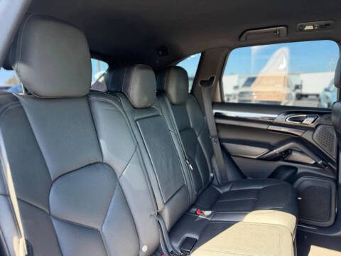 2016 Porsche Cayenne