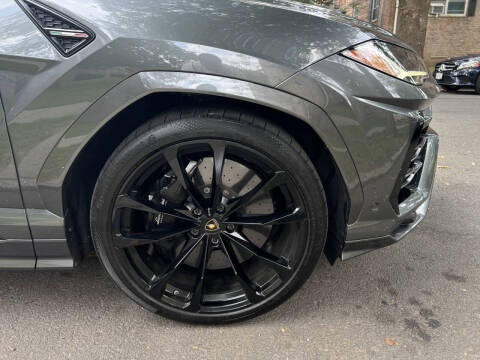 2019 Lamborghini Urus