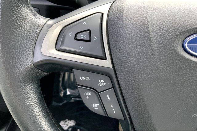 2020 Ford Fusion Hybrid SE