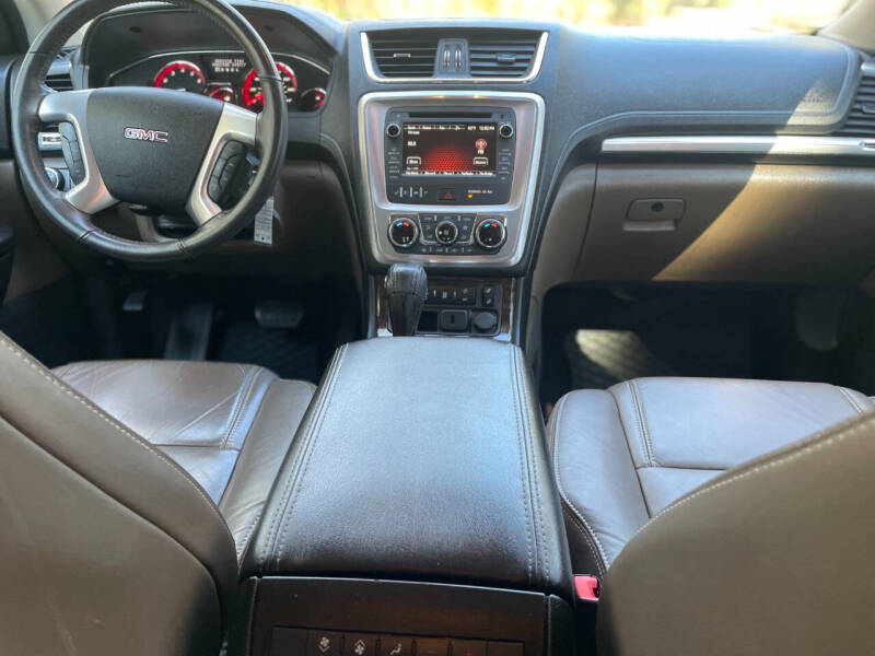 2016 GMC Acadia SLT-1