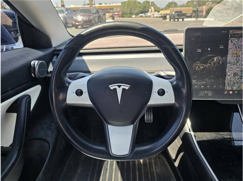 2018 Tesla Model 3 Performance