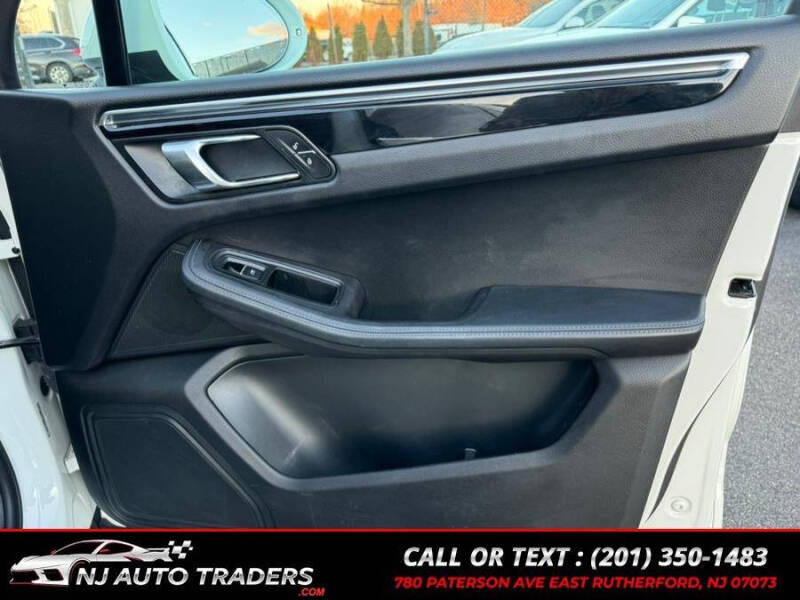 2016 Porsche Macan S