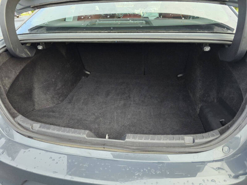 2024 Mazda Mazda3 Sedan 2.5 S Carbon Edition