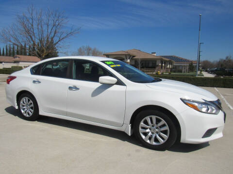 2017 Nissan Altima for sale at 2Win Auto Sales Inc in Oakdale CA