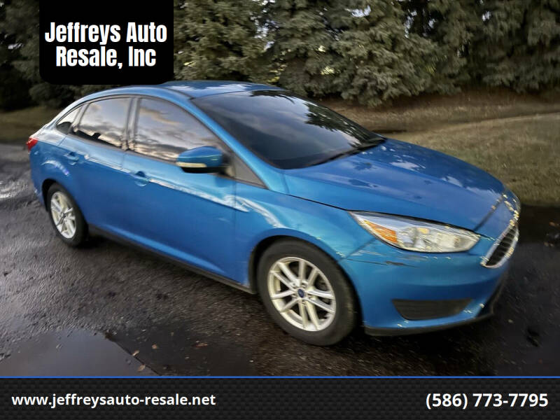 2015 Ford Focus SE's photo