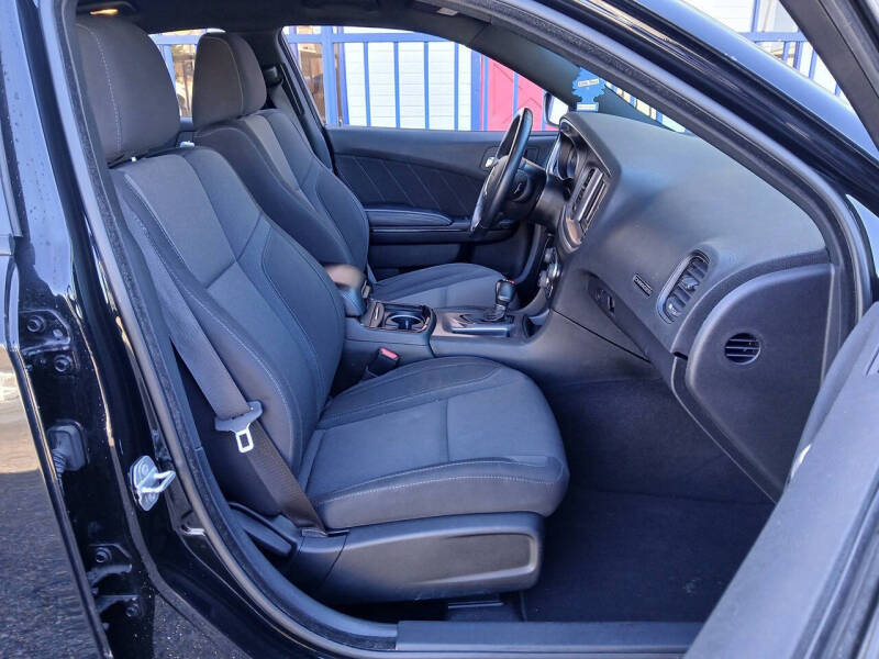 2019 Dodge Charger SXT