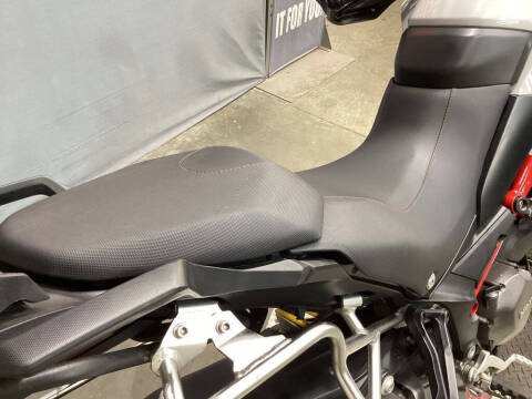 2020 Ducati Multistrada 950 S Spoked Wheel